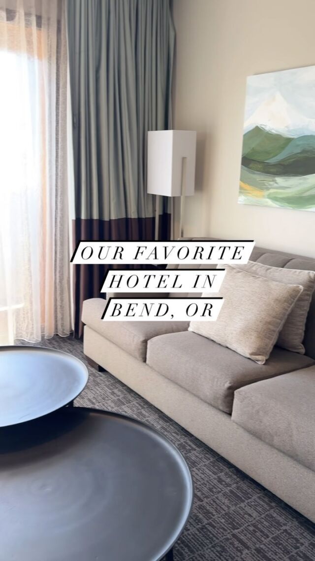 The @oxfordhotelbend is the BEST hotel in Bend, Oregon! Here’s why it should be on the top of your list:

🛌 large rooms with separate seating areas, big bathrooms, two televisions, and tons of space for families!
🍹 @roambend is the in-house restaurant and bar, which serves breakfast, lunch, and dinner, and is so delish! 
🧴 Little details like local coffee, in-room soap menu, high-end toiletries, robes, and comfy slippers!
🚲 Complimentary bikes to get around the town!
🛍️ Prime location with all the downtown restaurants, shops, and the river right outside the door. No need to drive! 

#bendoregon #hotelroom #hotelreview #luxurytravel #oregon #travelbloggers #letsgo #vacation